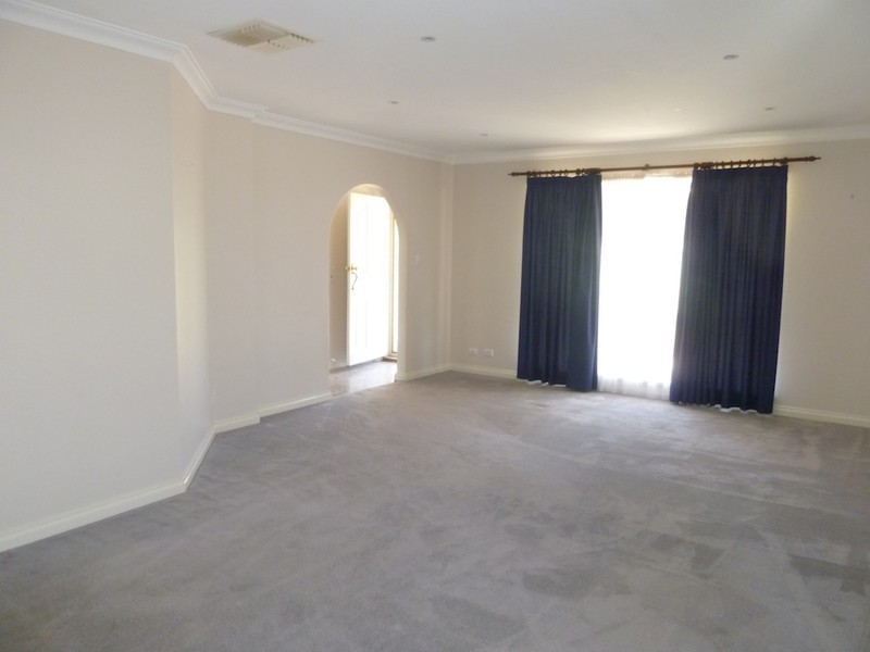 9 Killick Street, Northam WA 6401