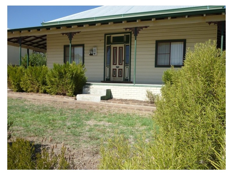 111 Chidlow Street, Northam WA 6401