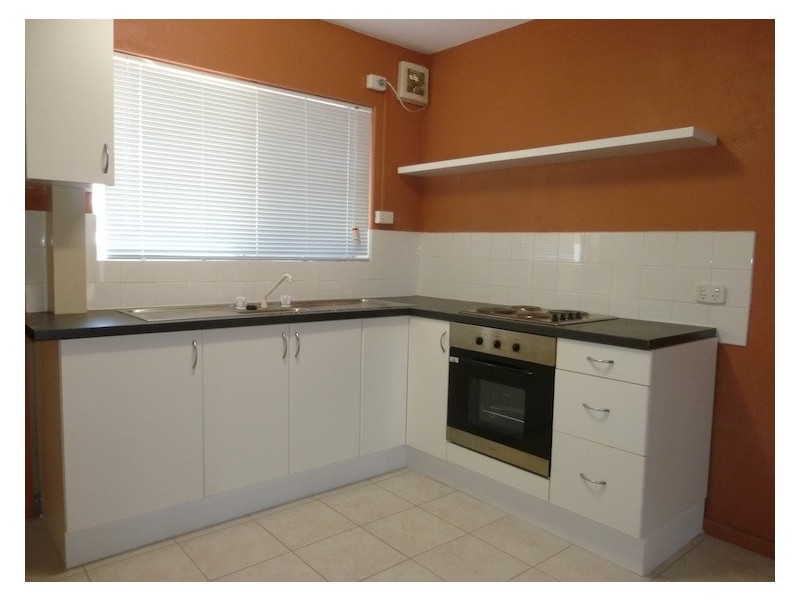6/10-16 Chidlow Street, Northam WA 6401