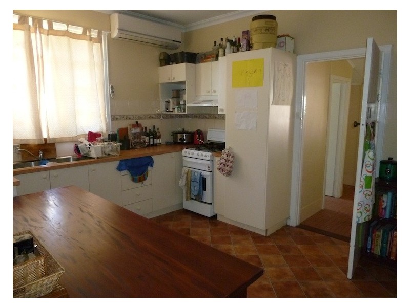 121 Chidlow Street, Northam WA 6401