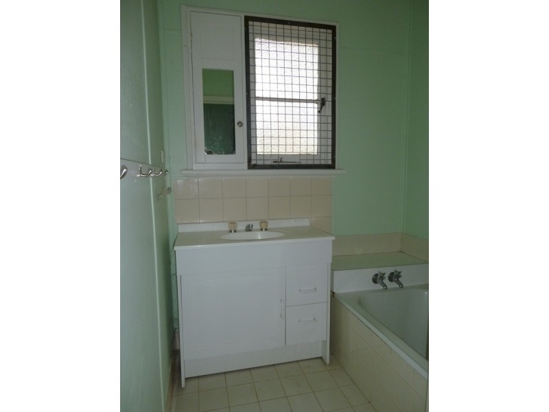 66 Hutt Street, Northam WA 6401