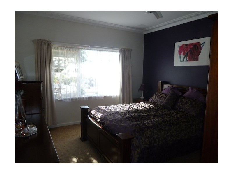 11  Christmass Street, Northam WA 6401