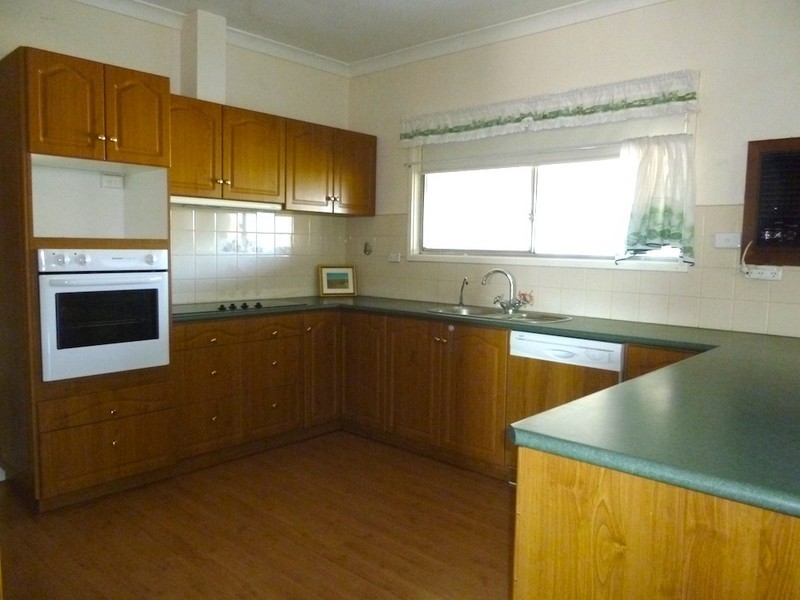 27 Carroll Street, Grass Valley WA 6403