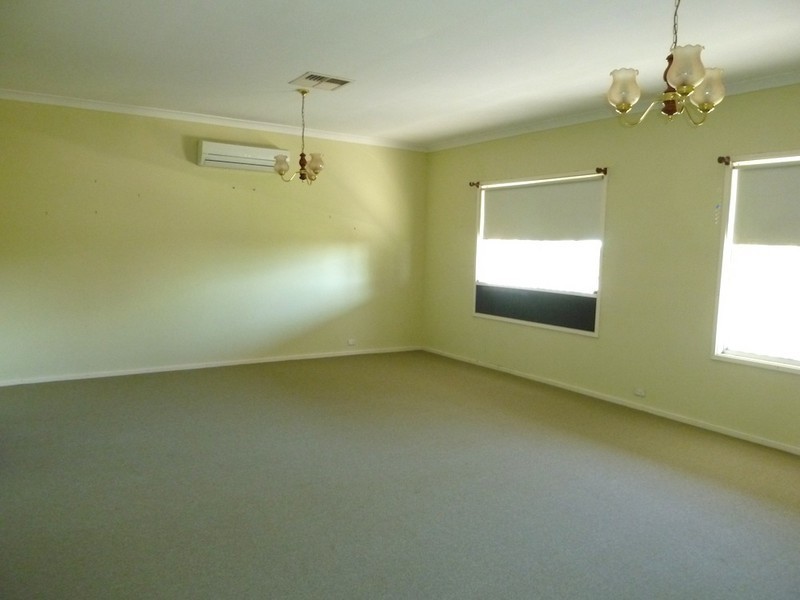 27 Carroll Street, Grass Valley WA 6403