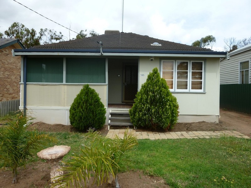 185 Duke Street, Northam WA 6401