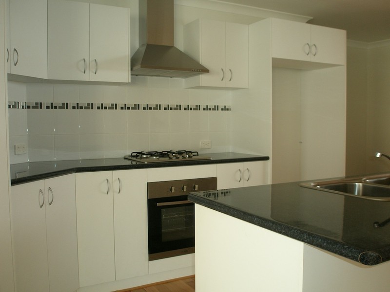 13 Dutton Street, Northam WA 6401