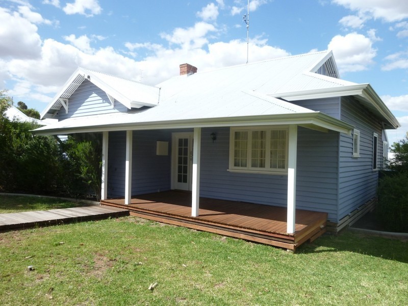 15 Fermoy Avenue, Northam WA 6401