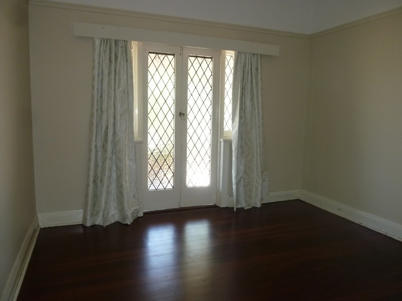 6 Gregory Street, Northam WA 6401