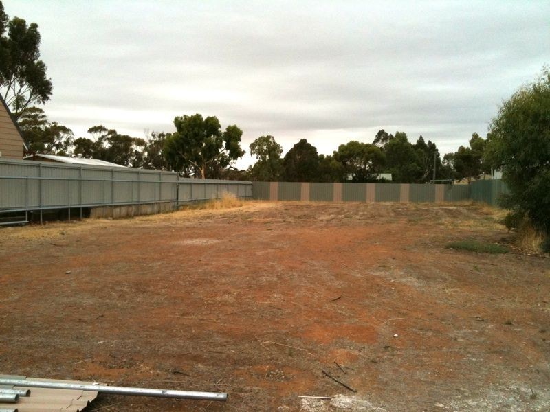 20 Milhinch Street, Muluckine WA 6401