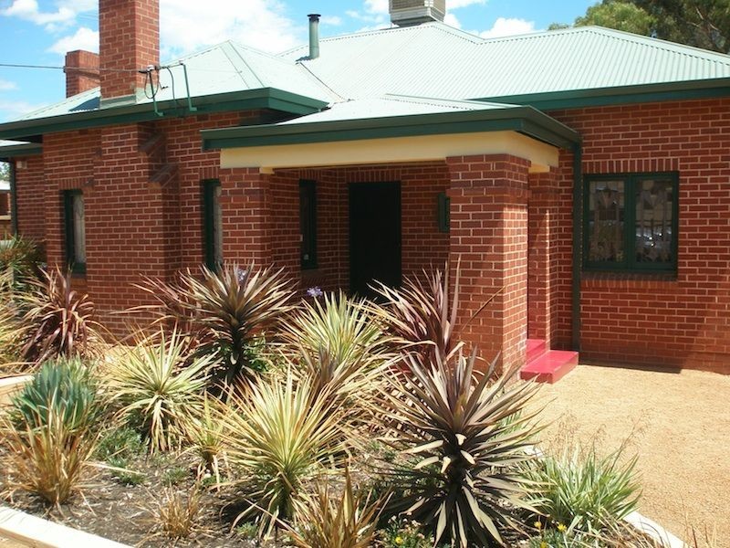 11 Uralia Terrace, Northam WA 6401