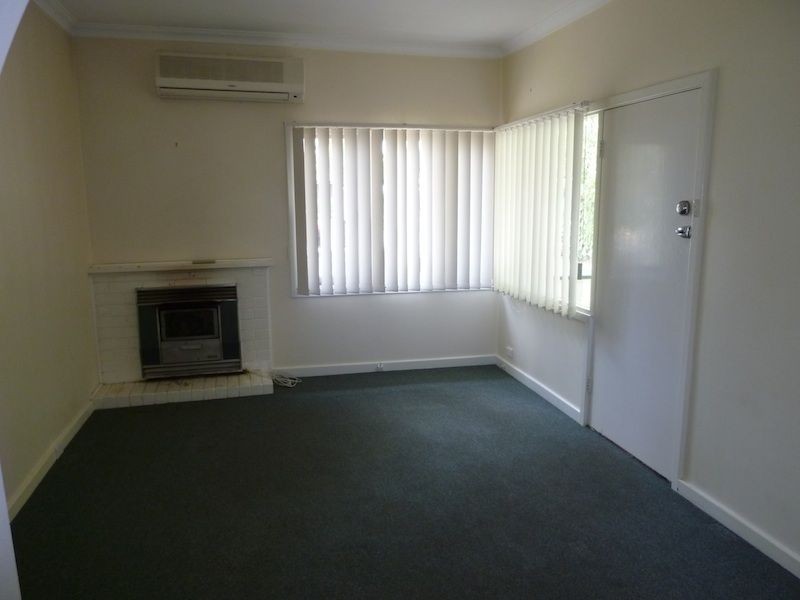 12 Strickland Avenue, Northam WA 6401