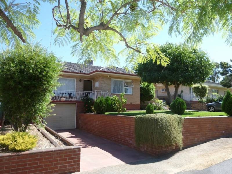 11 Christmass Street, Northam WA 6401