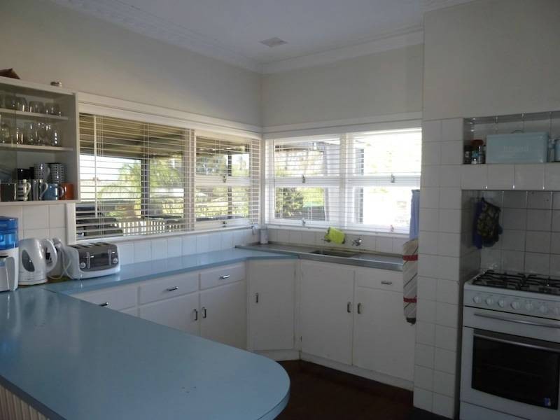 11 Christmass Street, Northam WA 6401
