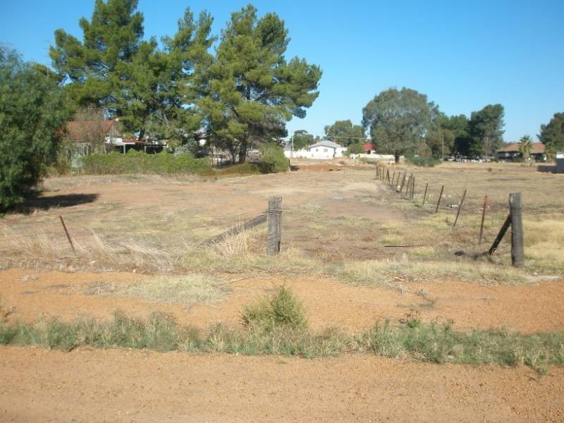 249  Wellington Street, Northam WA 6401