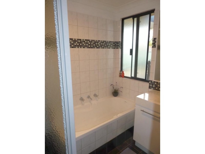 5 Cody Street, Northam WA 6401