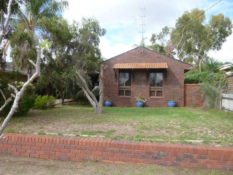 77 Chidlow Street, Northam WA 6401