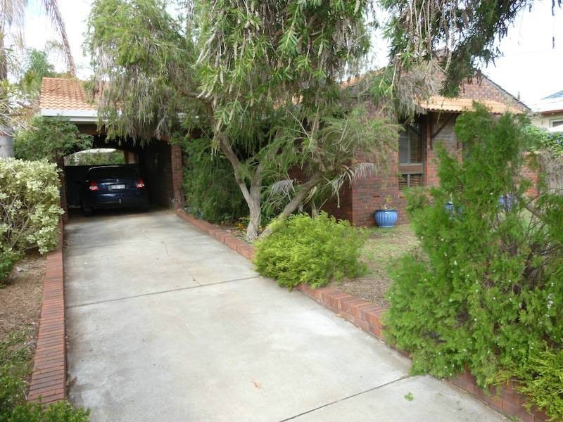 77 Chidlow Street, Northam WA 6401