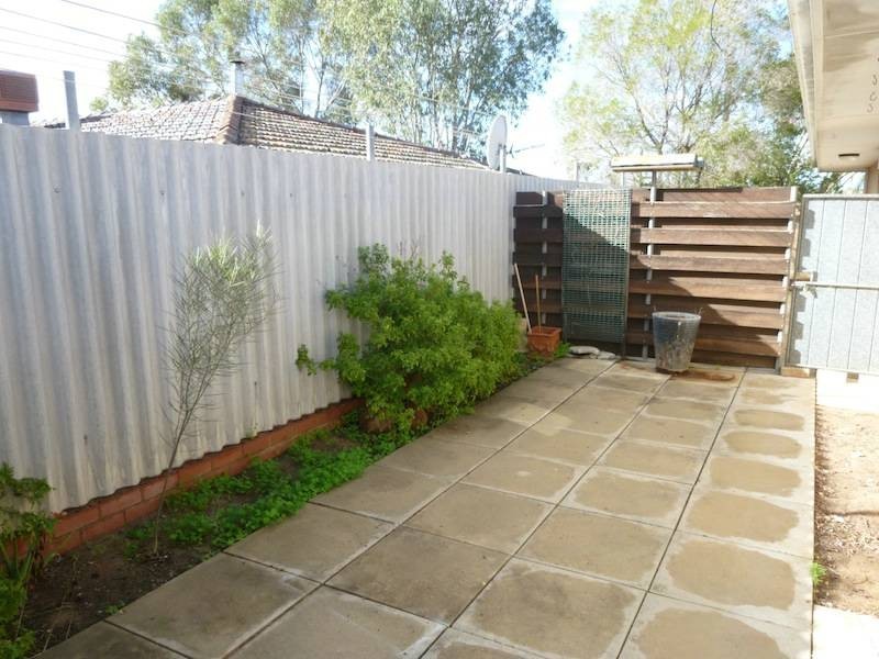 5 Thomson Street, Northam WA 6401