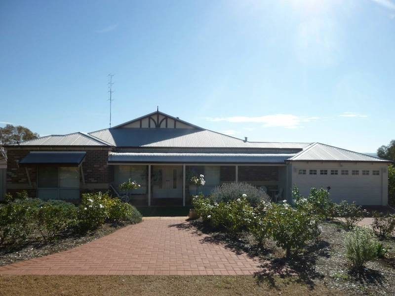 35 Roediger Drive, Northam WA 6401