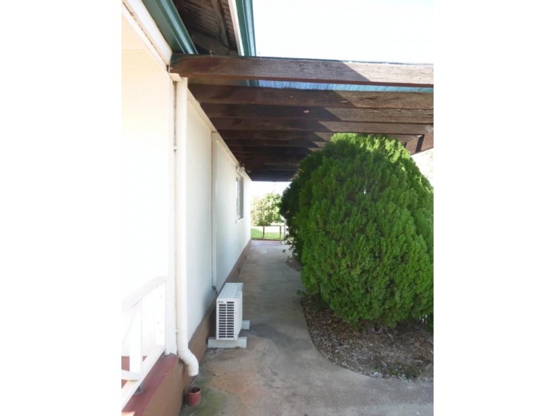 6 Millington Street, Northam WA 6401