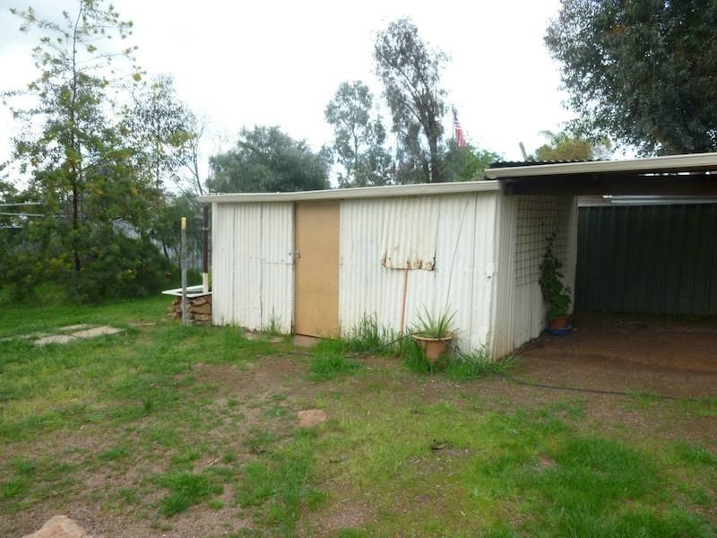 38 Selby Street, Northam WA 6401