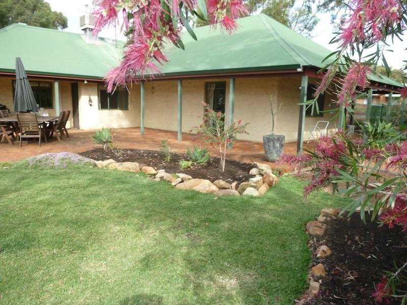 25 Byfield Street, Northam WA 6401