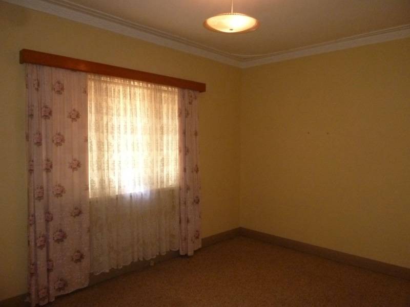 5 and 7 Millington Street, Northam WA 6401