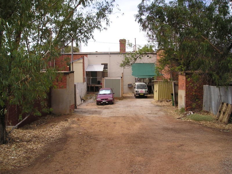 102 and 104 Fitzgerald Street, Northam WA 6401