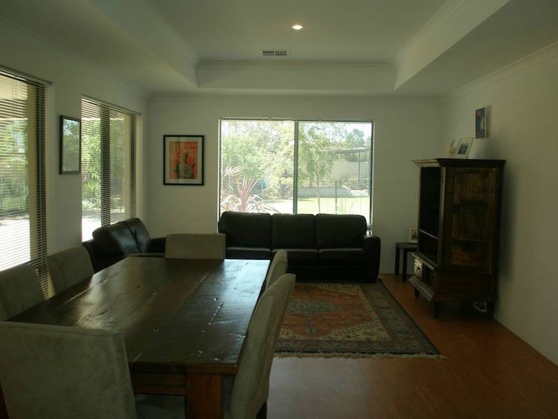 8 Katrine Road, Northam WA 6401