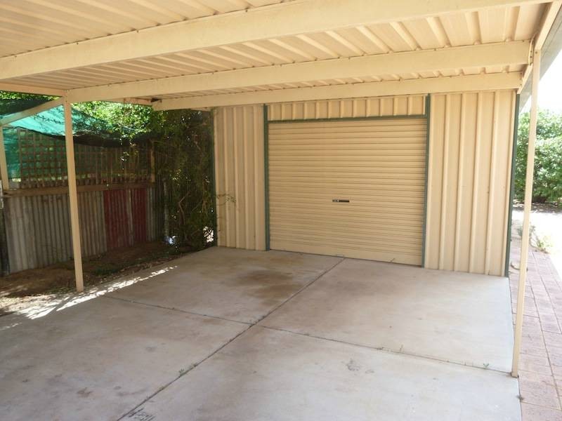 18 Selby Street, Northam WA 6401