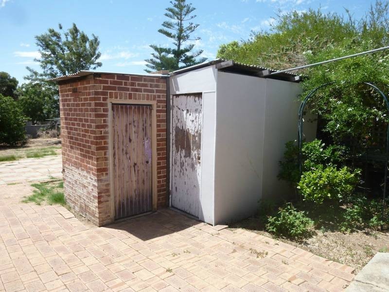 18 Selby Street, Northam WA 6401