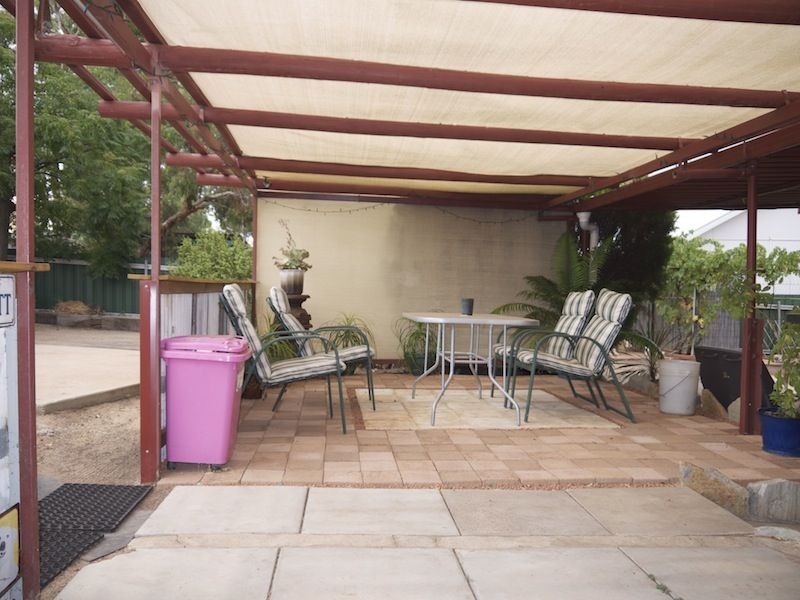 16 Turner Street, Northam WA 6401