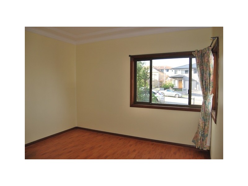 29 Kingsgrove Road, Belmore NSW 2192