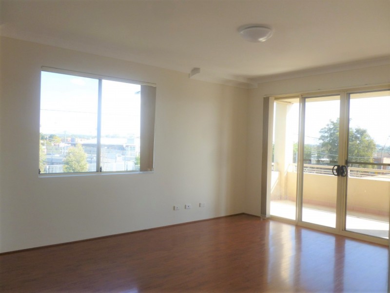 5/2A Morotai Avenue, Riverwood NSW 2210