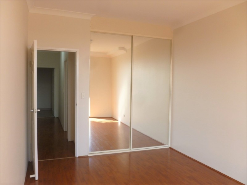 5/2A Morotai Avenue, Riverwood NSW 2210