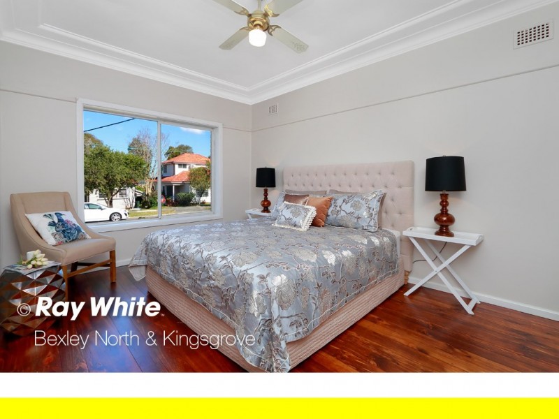 3 Leigh Avenue, Roselands NSW 2196