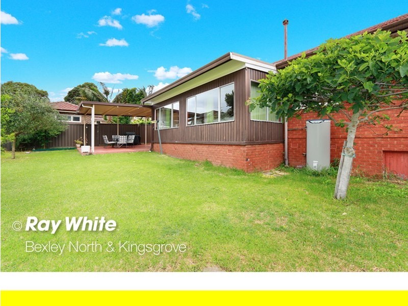 16 Waycott Street, Kingsgrove NSW 2208