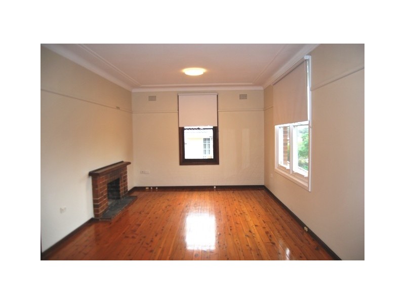 25 Arnold Street, Peakhurst NSW 2210