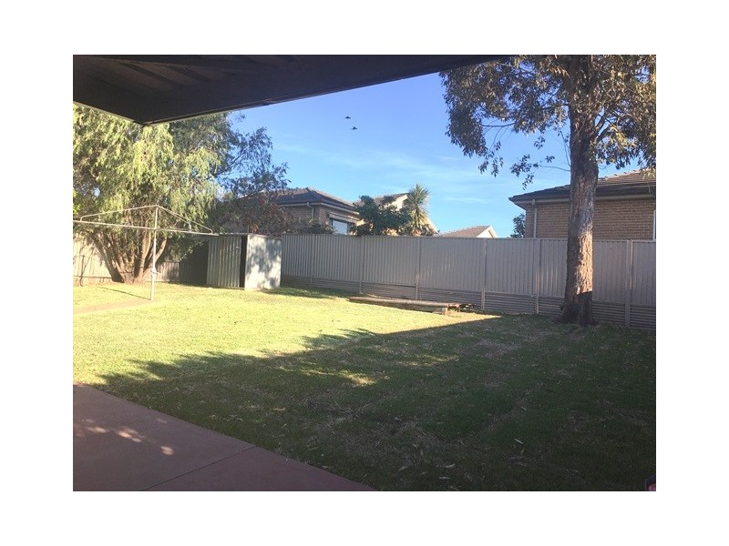 25 Arnold Street, Peakhurst NSW 2210