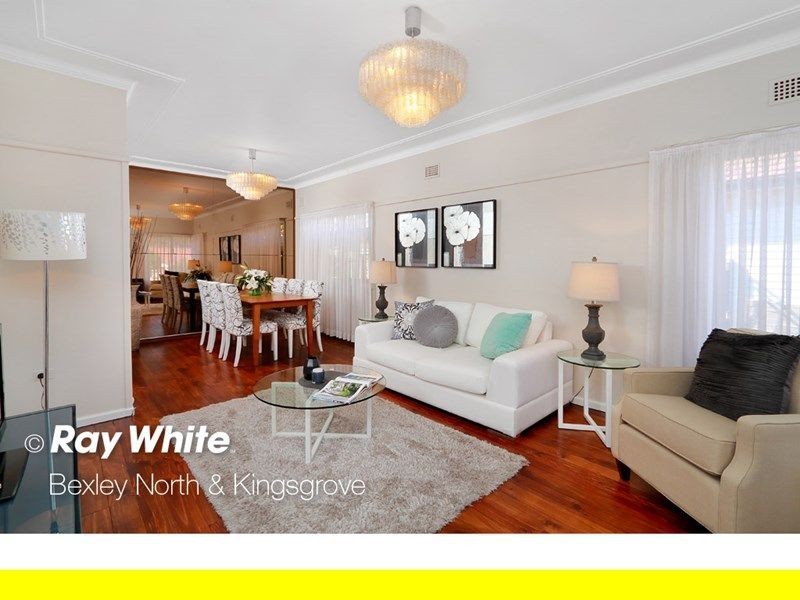 3 Leigh Avenue, Roselands NSW 2196