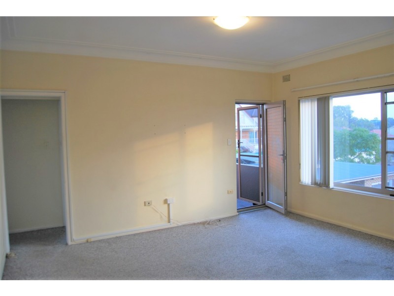 8/252 William Street, Kingsgrove NSW 2208