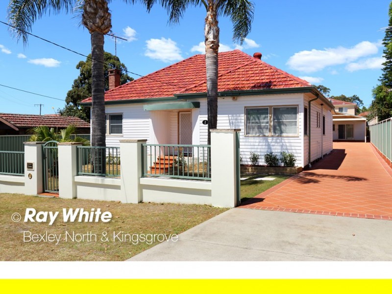 2 Walton Street, Blakehurst NSW 2221