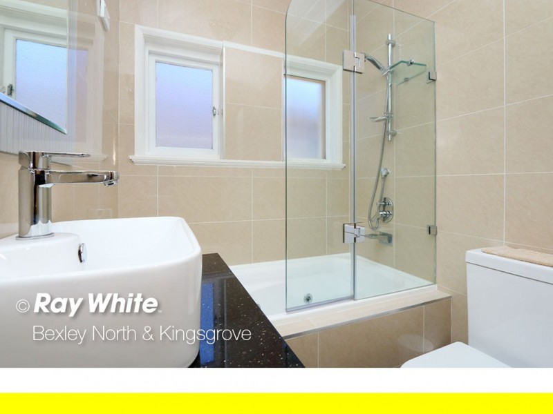 2 Walton Street, Blakehurst NSW 2221