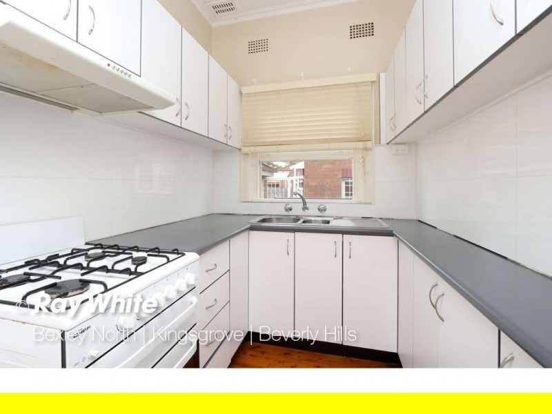 12 Kingsgrove Avenue, Kingsgrove NSW 2208