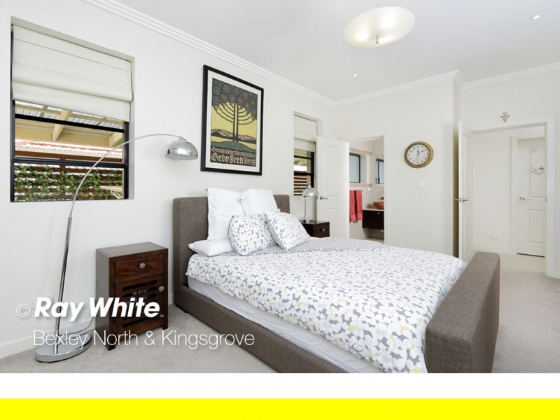 58 New England Drive, Kingsgrove NSW 2208