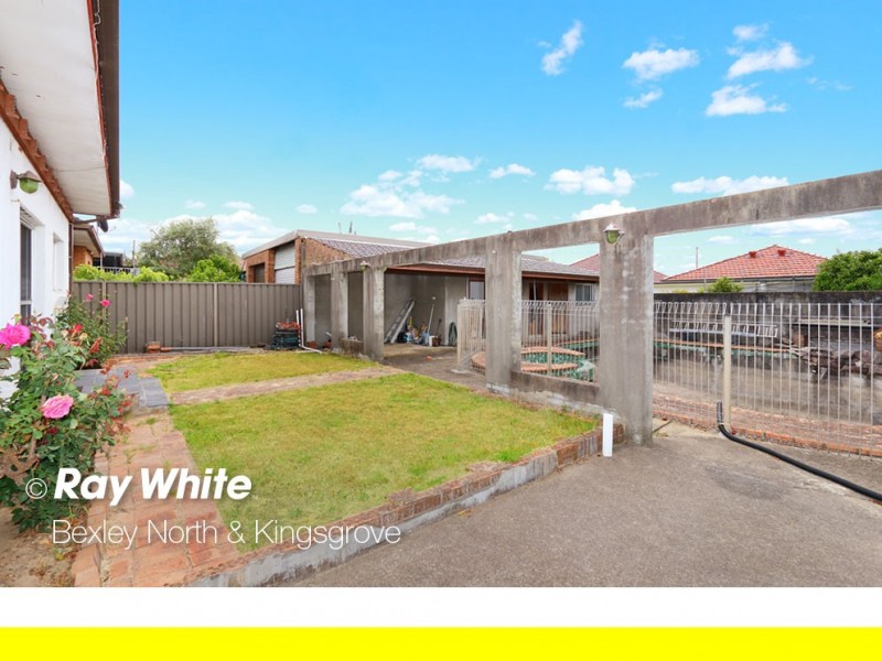 4 Airedale Avenue, Earlwood NSW 2206