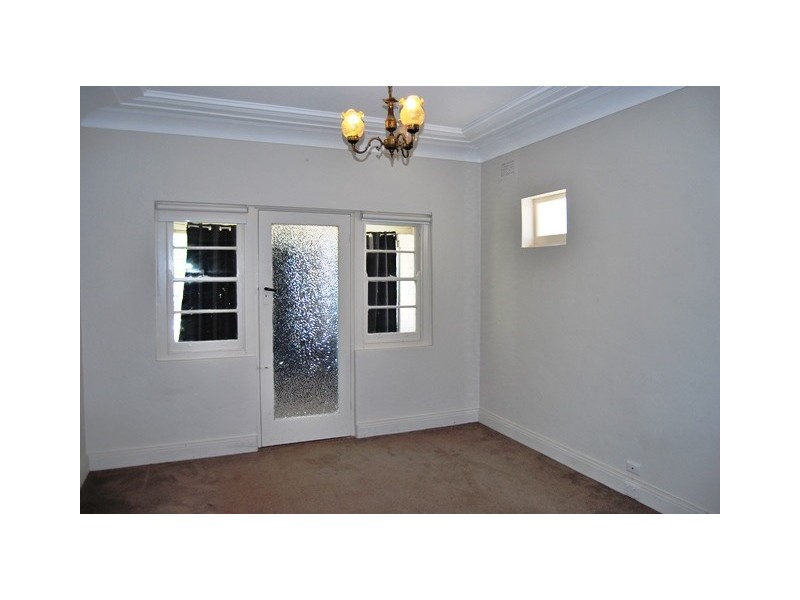 79 Staples Street, Kingsgrove NSW 2208