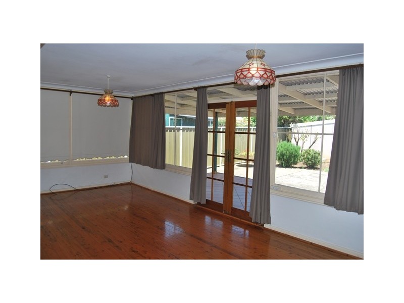 9 Fleming Street, Beverly Hills NSW 2209
