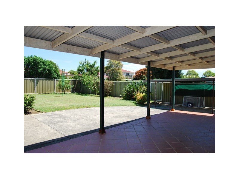 9 Fleming Street, Beverly Hills NSW 2209