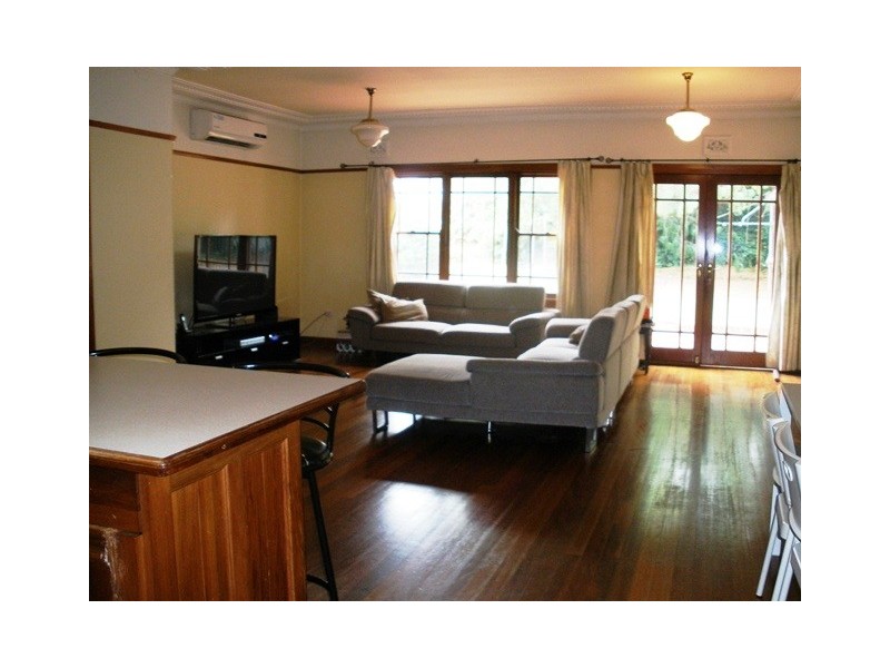 11 Burrell Street, Beverly Hills NSW 2209